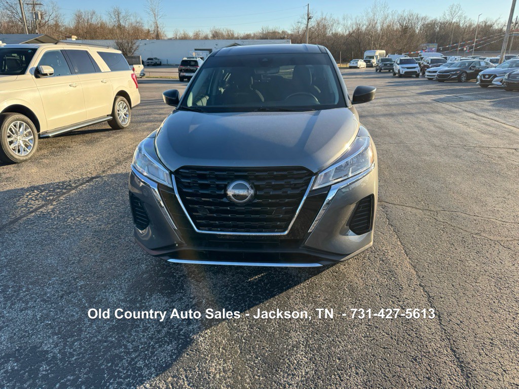 2022 Nissan Kicks Image 3