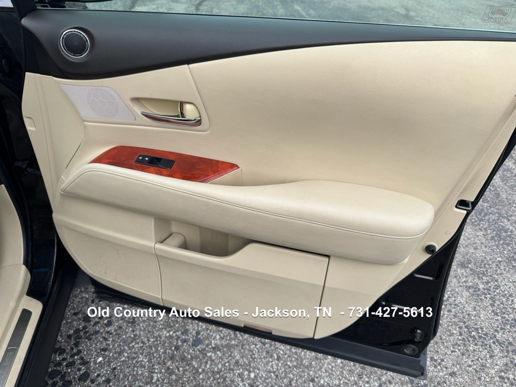 2010 Lexus RX Image 21