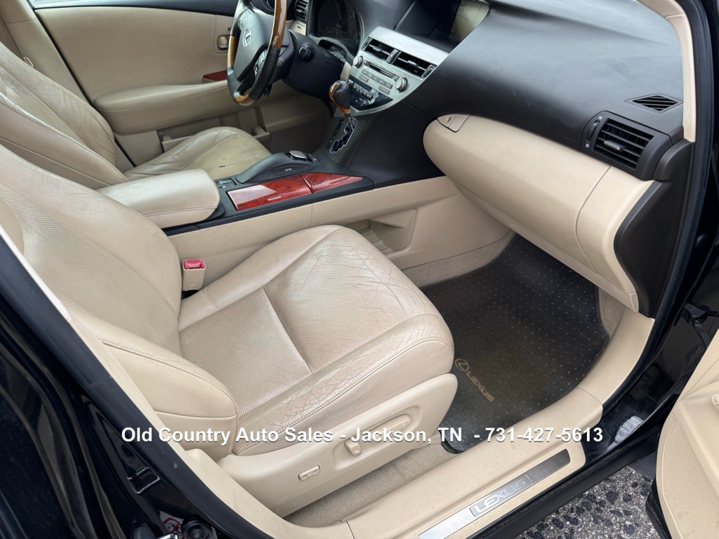 2010 Lexus RX Image 22