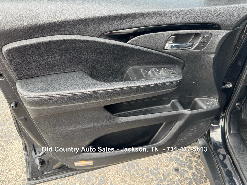 2016 Honda Pilot Image 34