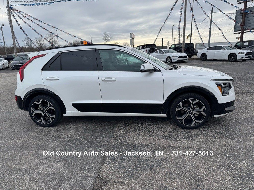 2023 Kia Niro Image 6