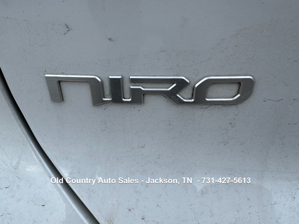 2023 Kia Niro Image 10