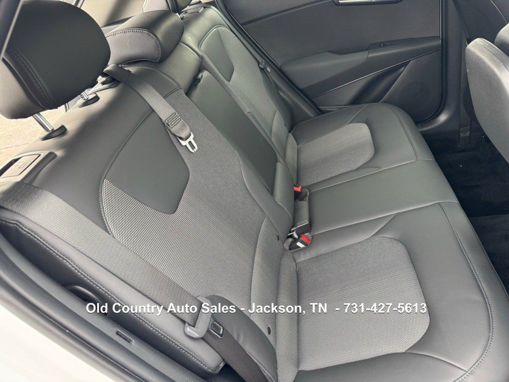 2023 Kia Niro Image 14