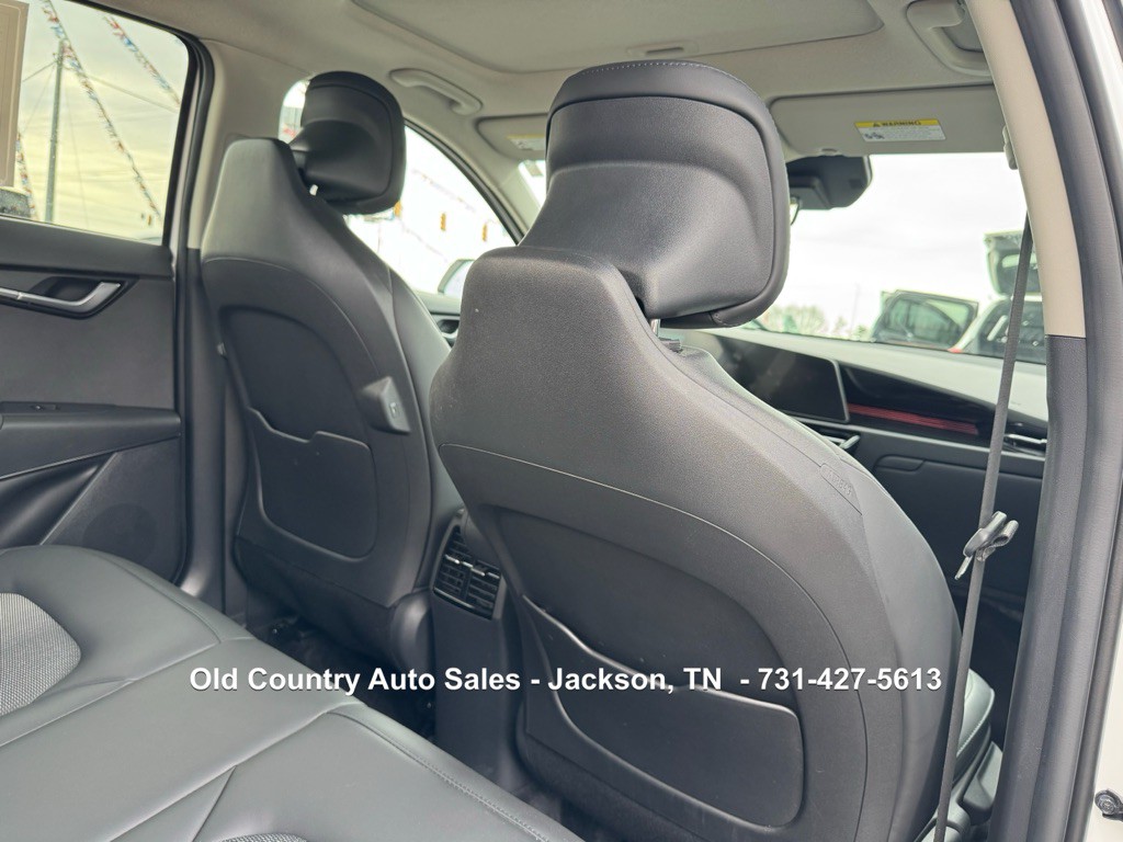 2023 Kia Niro Image 15