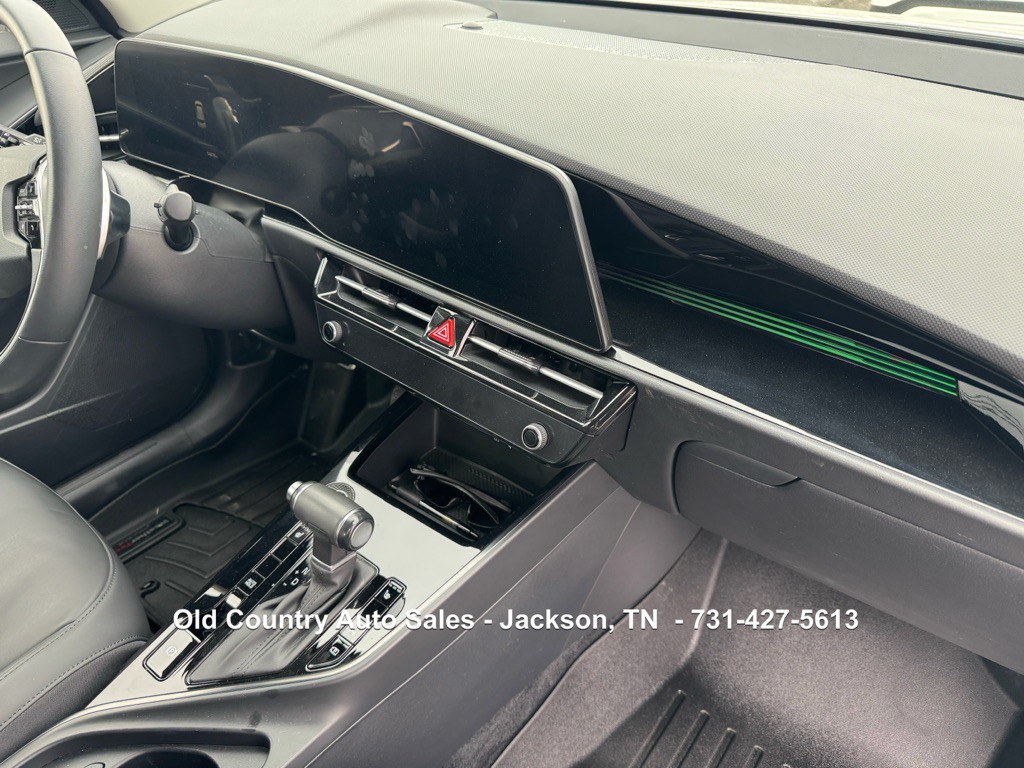 2023 Kia Niro Image 22