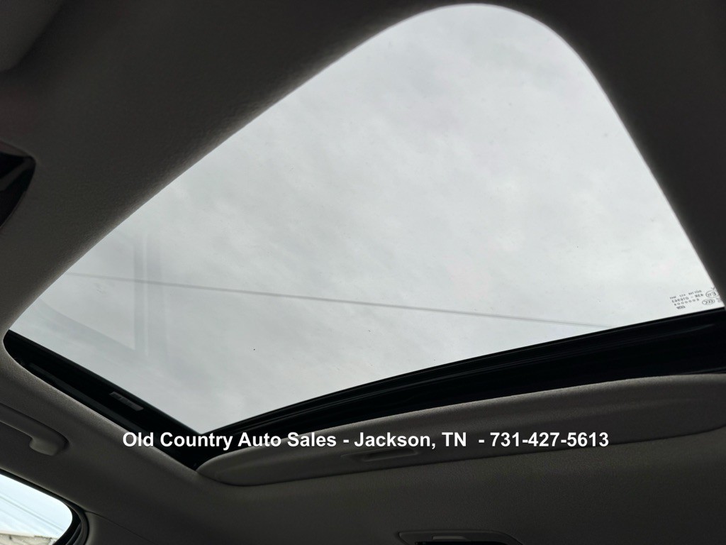 2023 Kia Niro Image 28