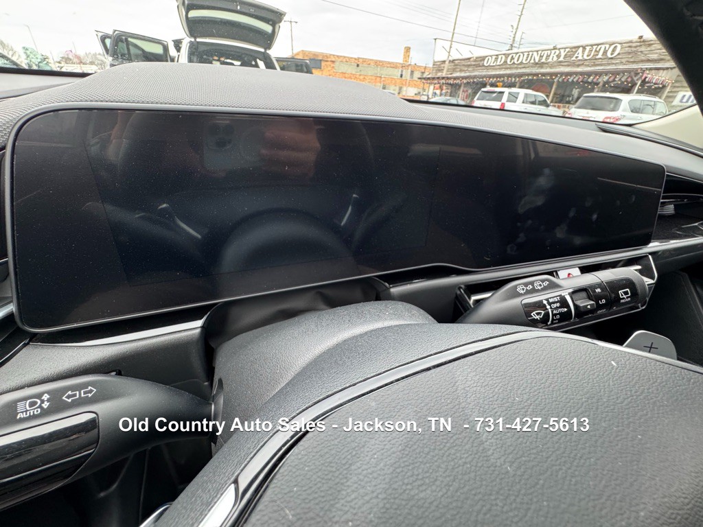 2023 Kia Niro Image 41