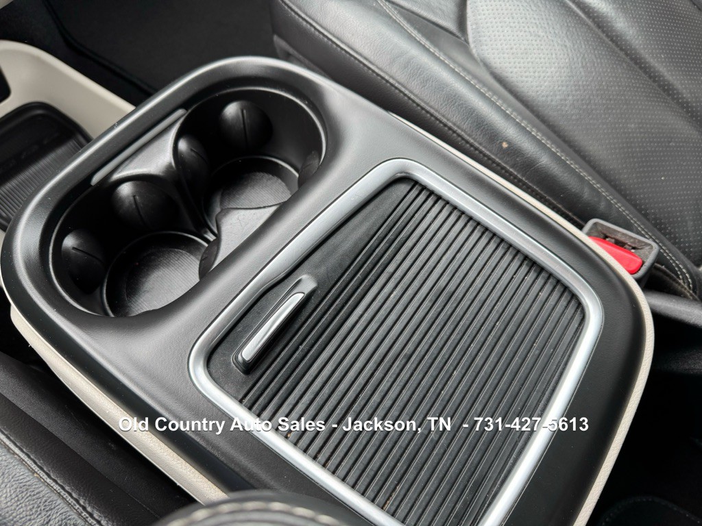 2022 Chrysler Pacifica Image 28