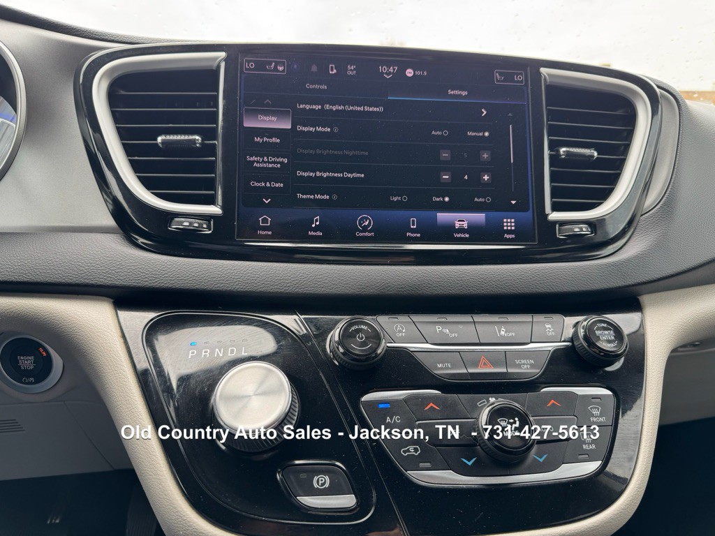 2022 Chrysler Pacifica Image 33