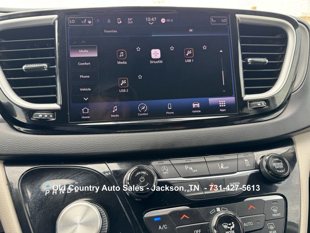 2022 Chrysler Pacifica Image 35