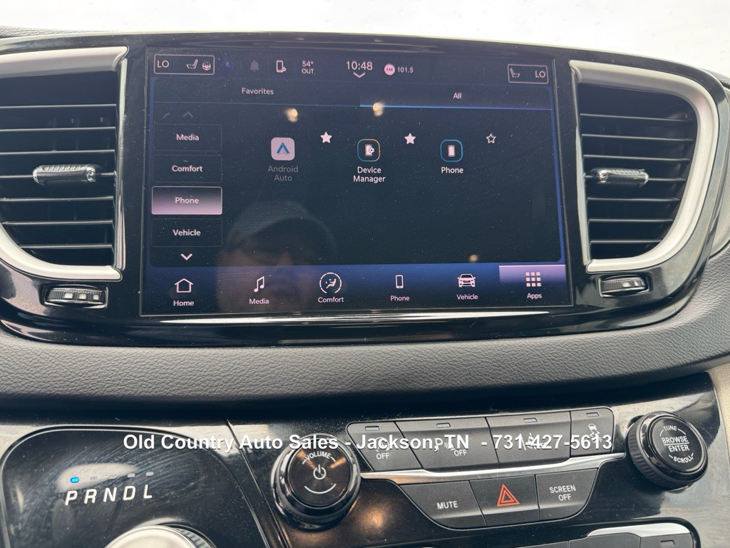 2022 Chrysler Pacifica Image 38