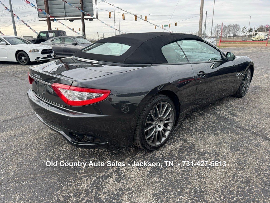 2014 Maserati GranTurismo Image 6