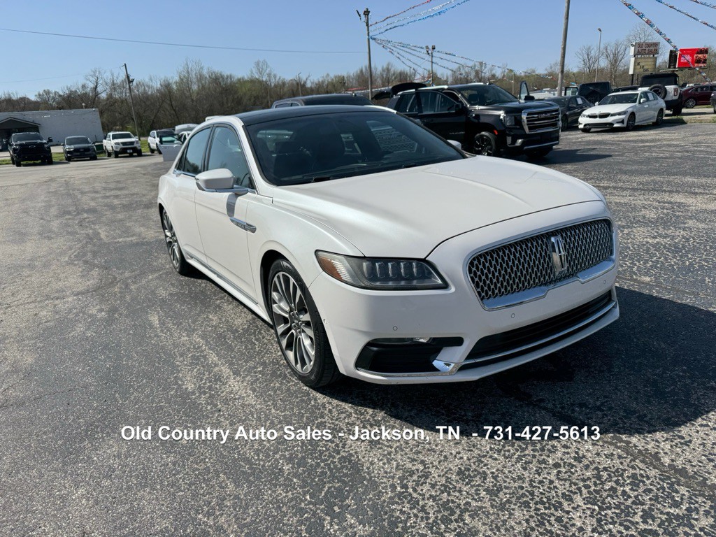 2017 Lincoln Continental Image 4