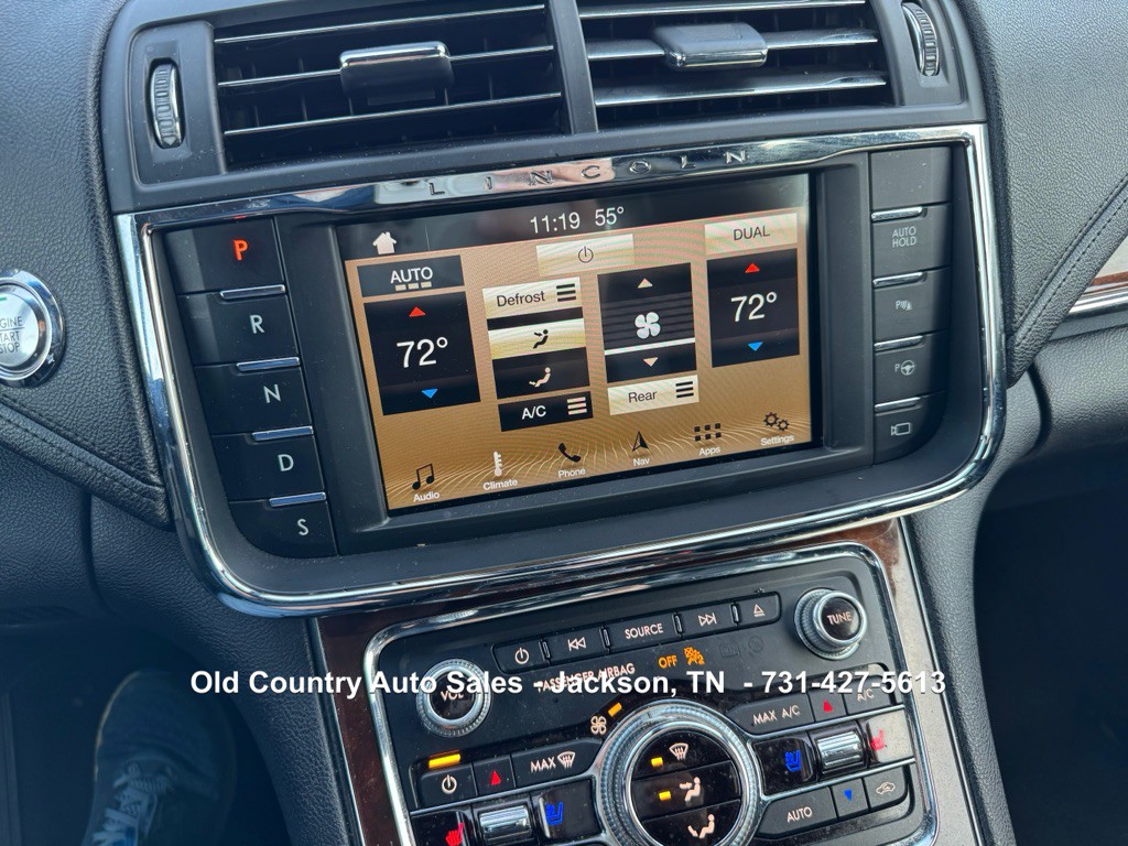 2017 Lincoln Continental Image 51