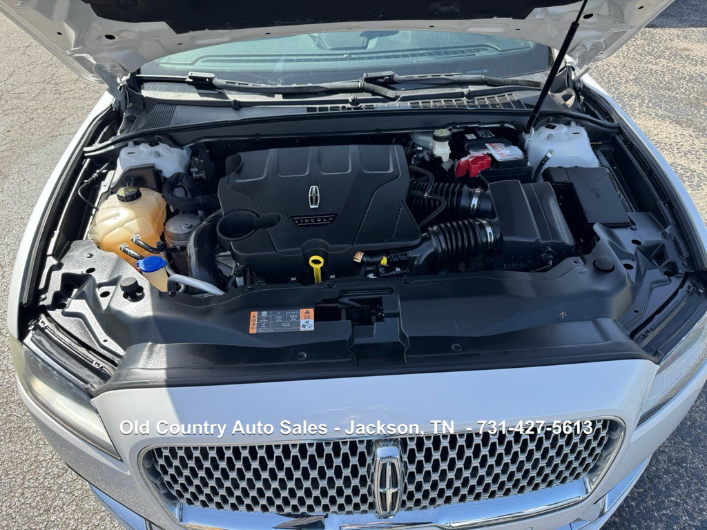 2017 Lincoln Continental Image 72