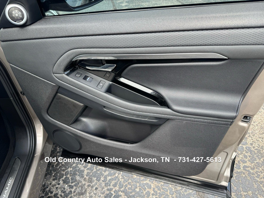 2021 Land Rover Range Rover Evoque Image 15