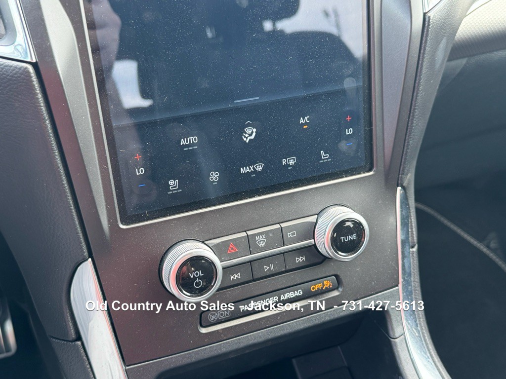 2021 Ford Edge Image 35