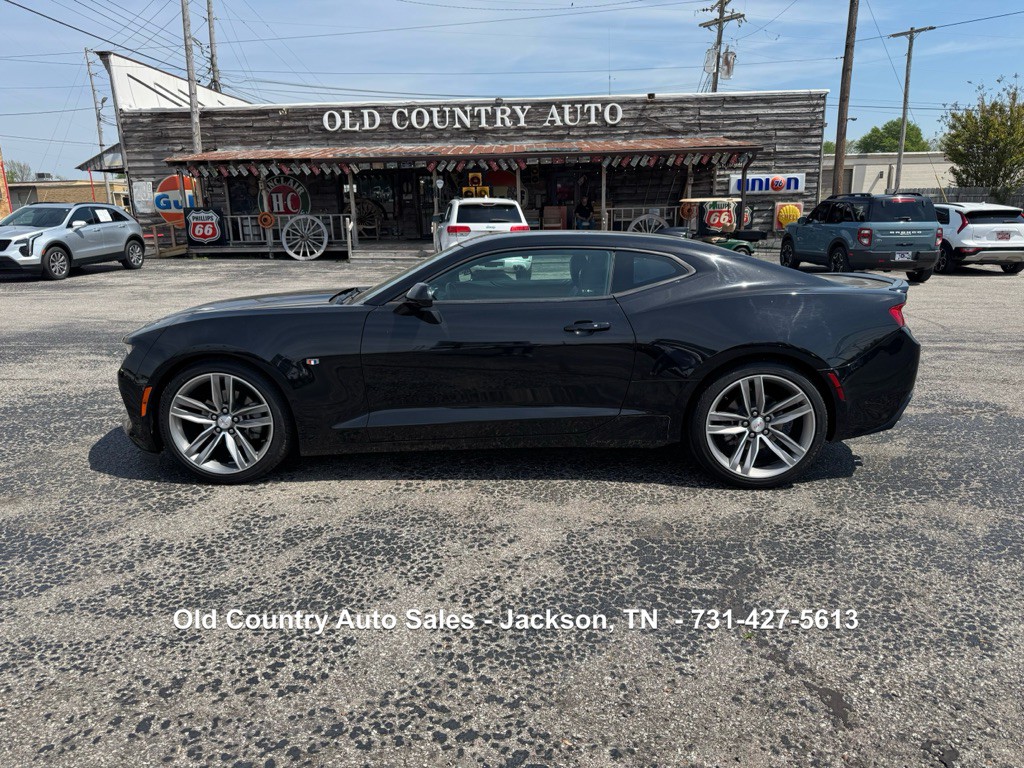 2016 Chevrolet Camaro Image 1