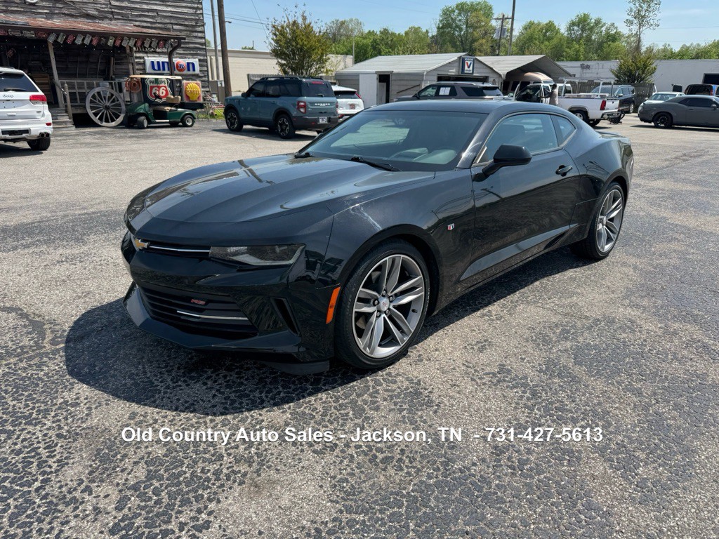 2016 Chevrolet Camaro Image 2