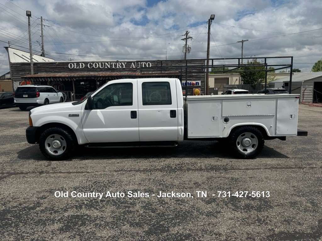 2005 Ford F-350 Image 1