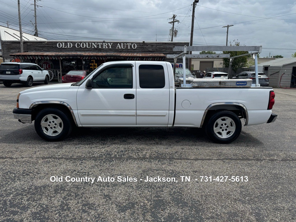 2005 Chevrolet Silverado 1500 Image 1
