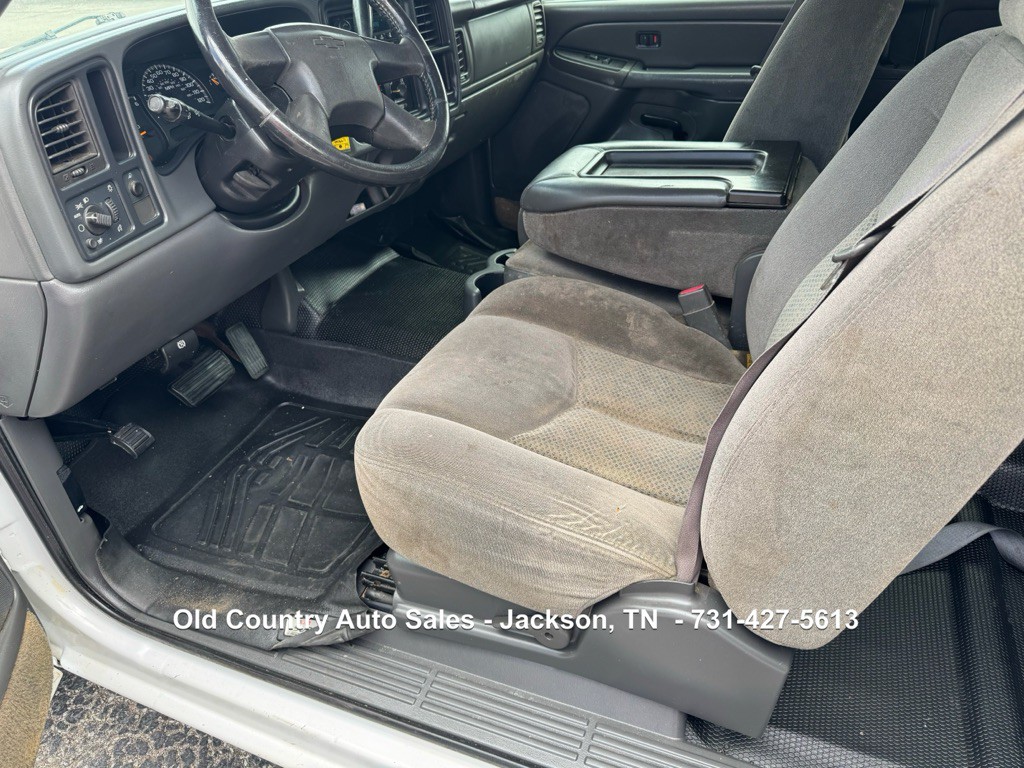 2005 Chevrolet Silverado 1500 Image 11