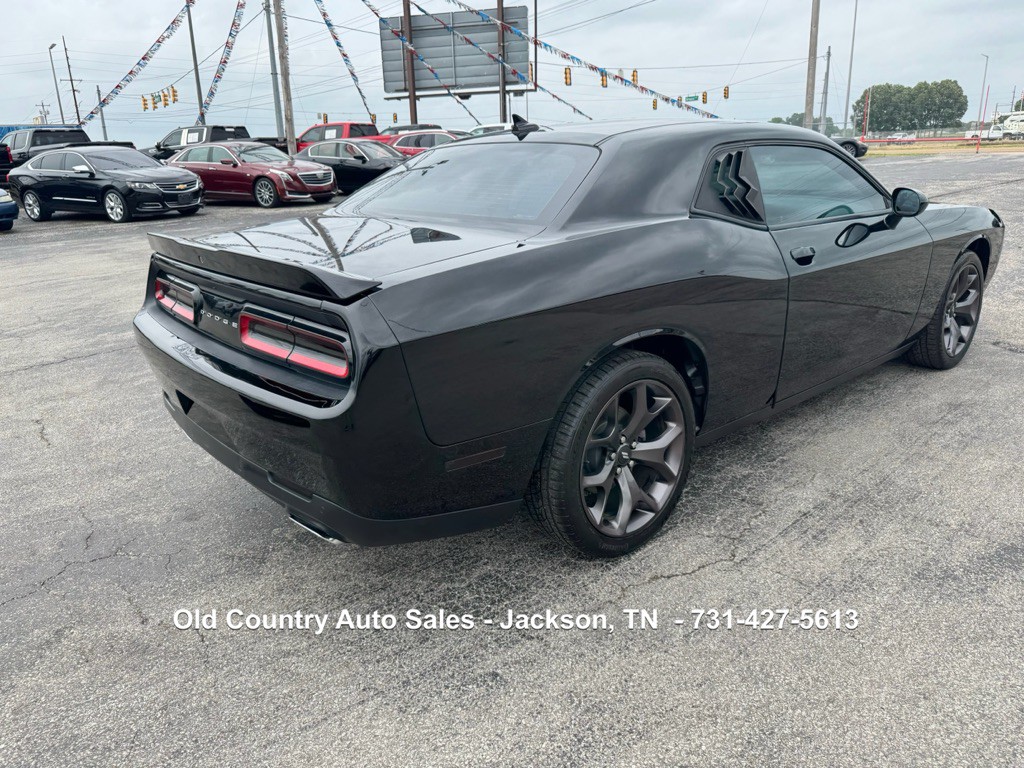 2018 Dodge Challenger Image 7