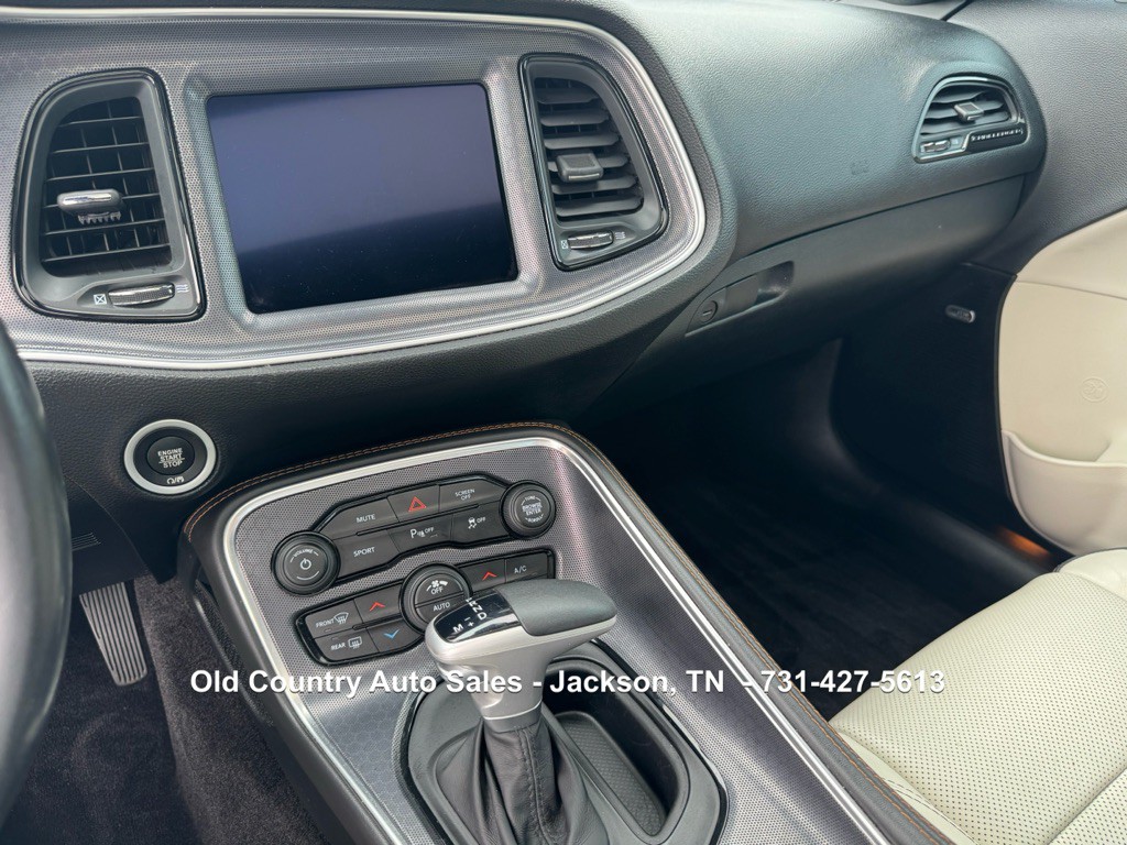 2018 Dodge Challenger Image 23