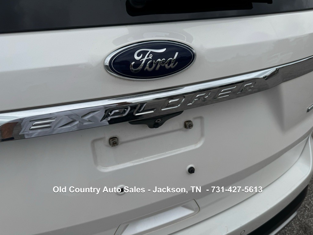 2017 Ford Explorer Image 9