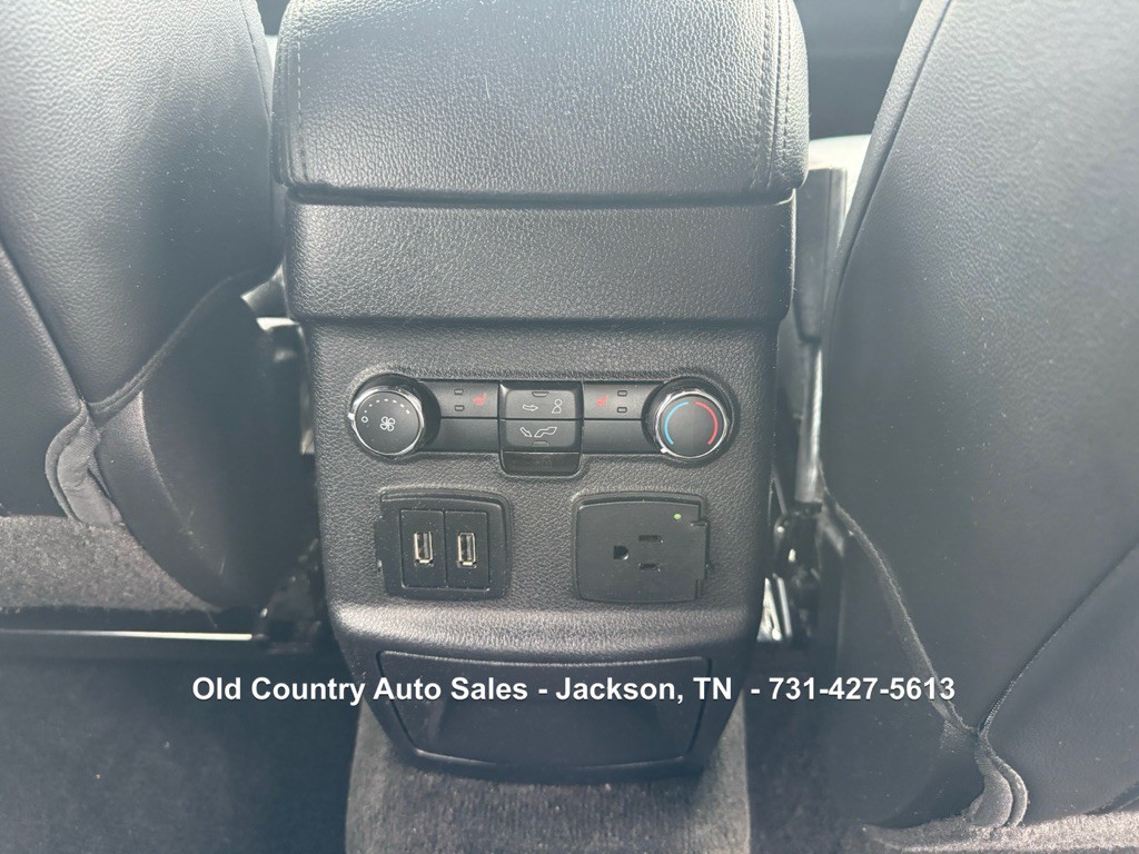 2017 Ford Explorer Image 20