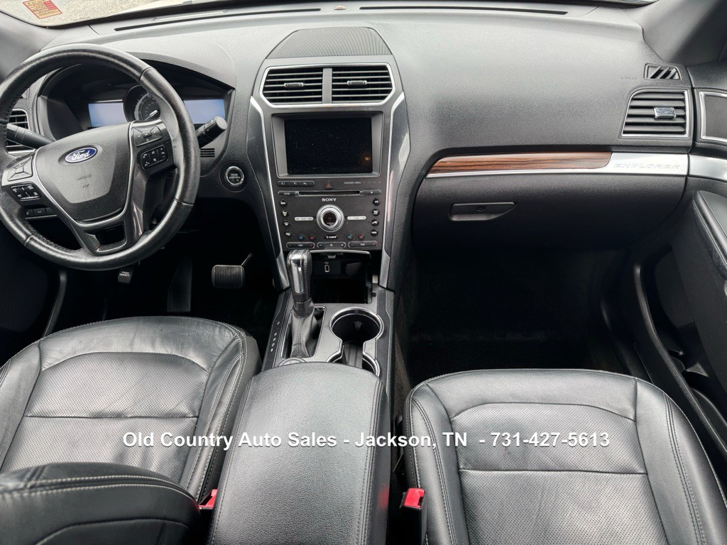 2017 Ford Explorer Image 21