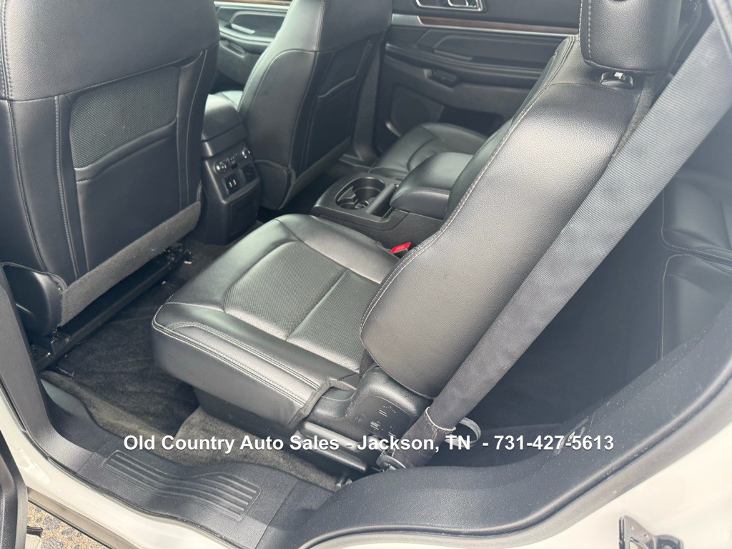 2017 Ford Explorer Image 26