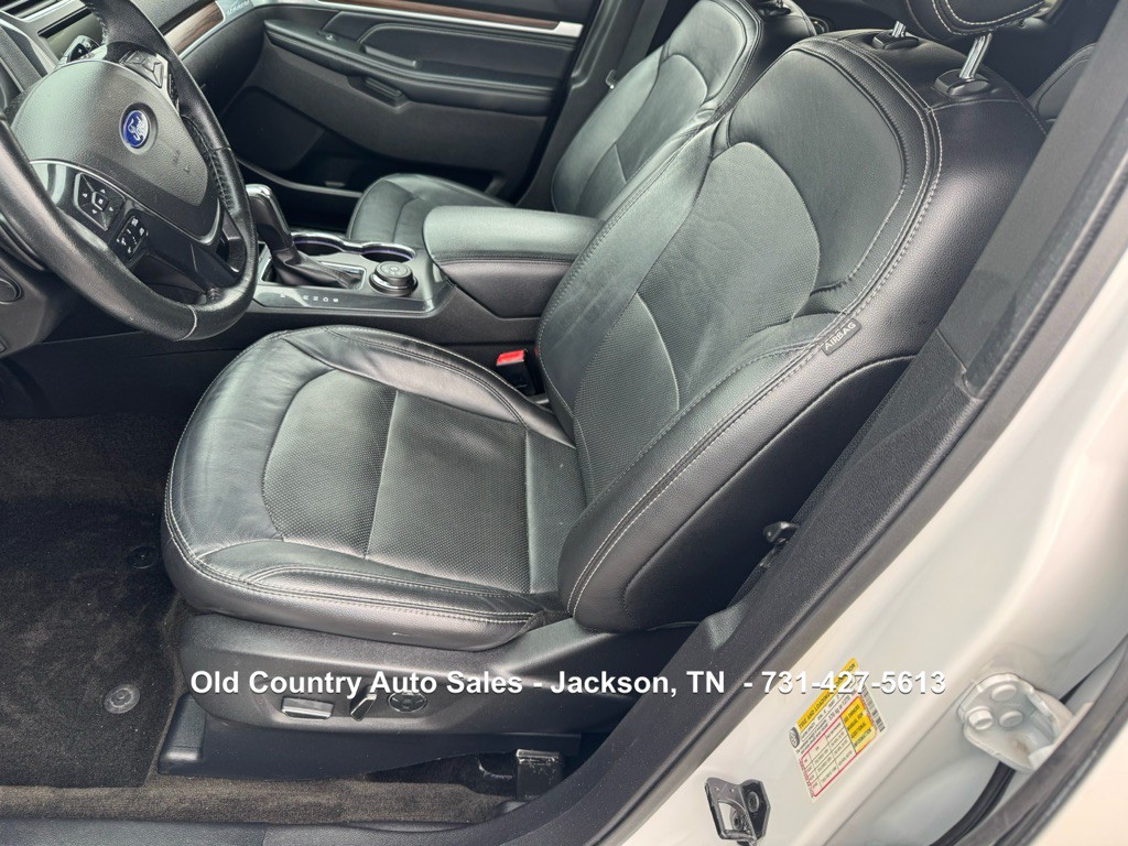 2017 Ford Explorer Image 30