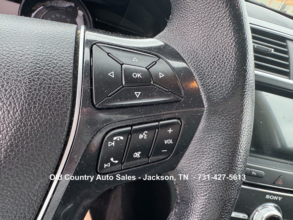 2017 Ford Explorer Image 35