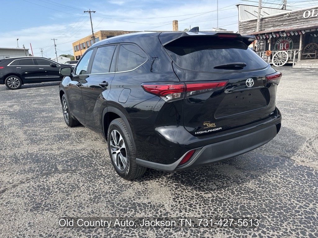 2023 Toyota Highlander Image 8