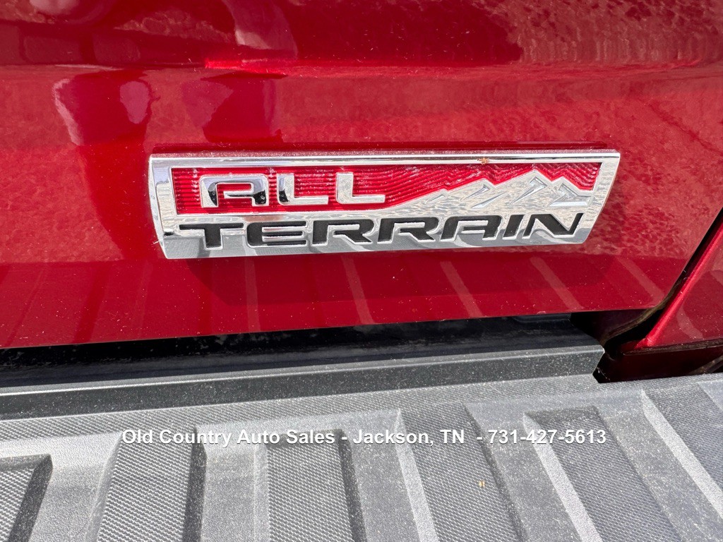2018 GMC Sierra Image 9