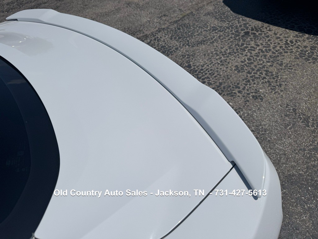 2022 Ford Mustang Image 11