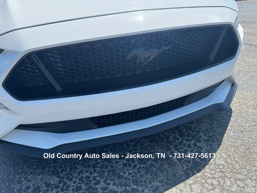 2022 Ford Mustang Image 17