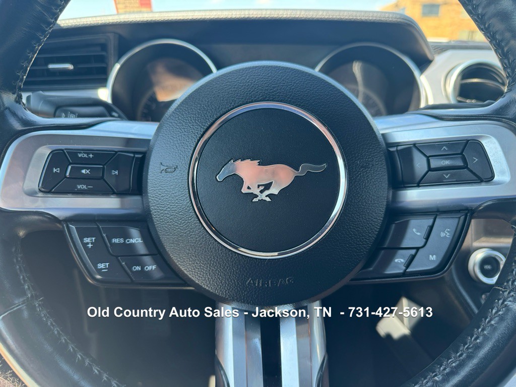 2022 Ford Mustang Image 33