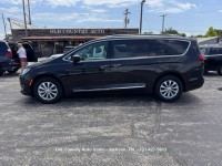 Image for 2019 Chrysler Pacifica Touring L ID: 7451500