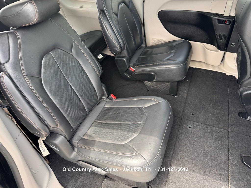 2019 Chrysler Pacifica Image 11