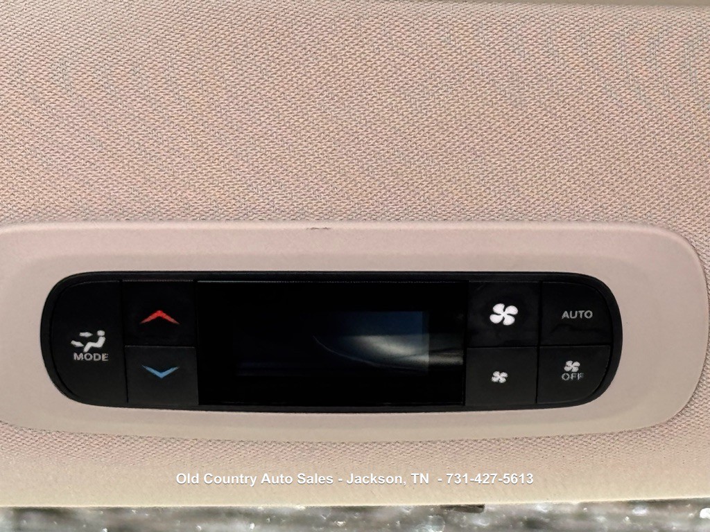 2019 Chrysler Pacifica Image 18