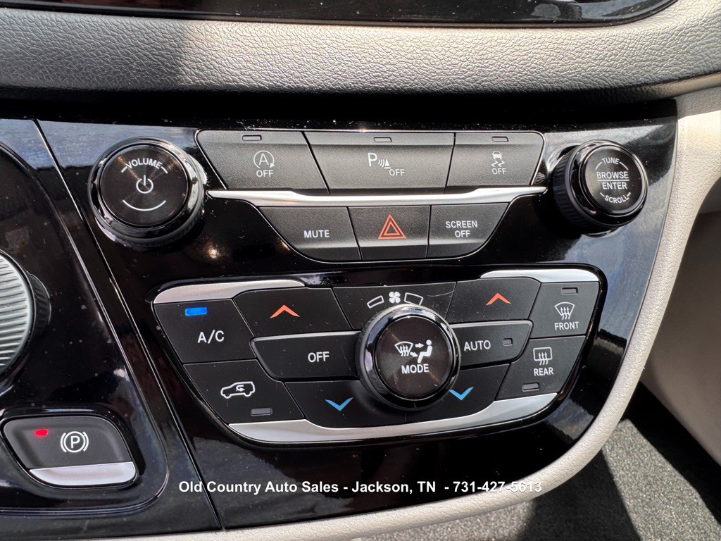 2019 Chrysler Pacifica Image 31