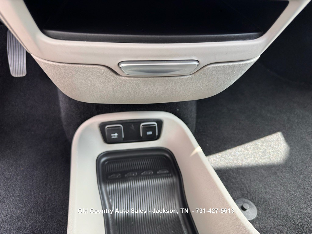 2019 Chrysler Pacifica Image 41