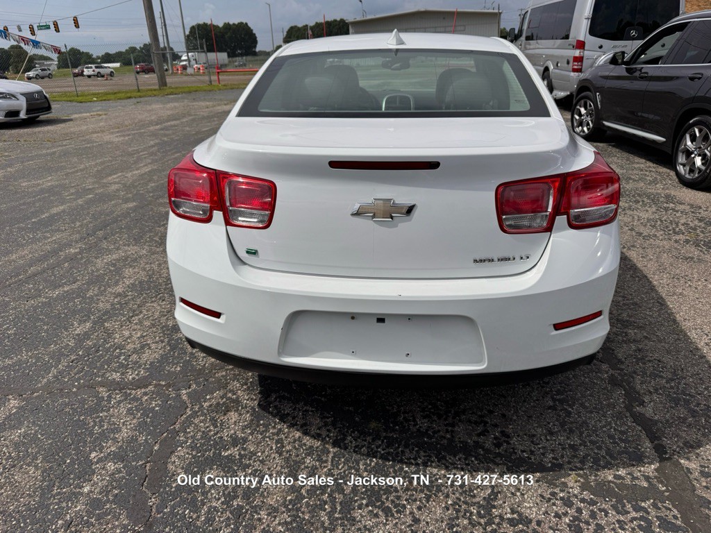 2016 Chevrolet Malibu Image 6