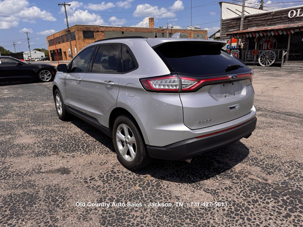 2015 Ford Edge Image 8