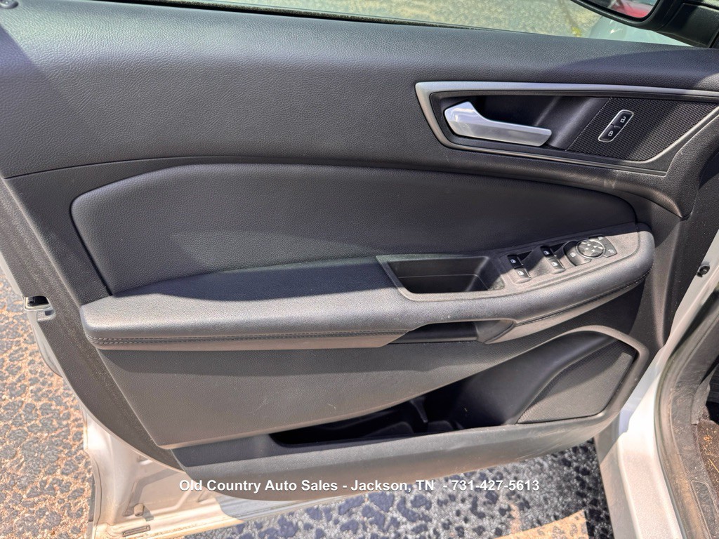 2015 Ford Edge Image 20