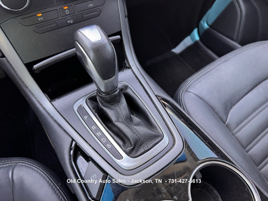 2015 Ford Edge Image 29