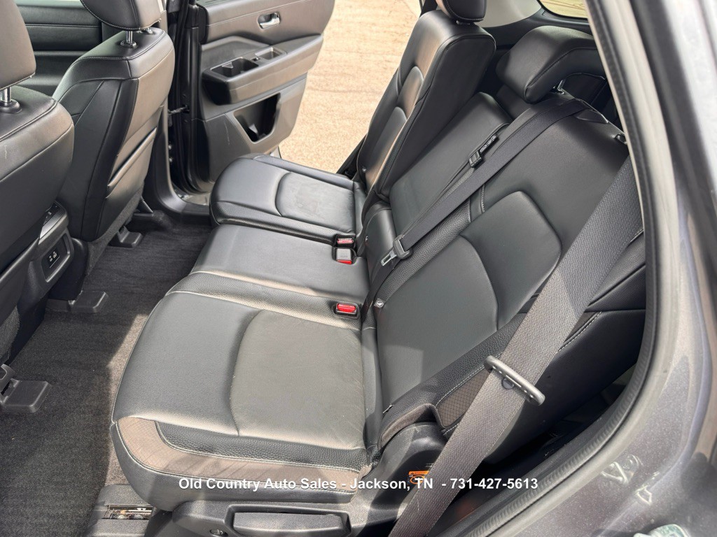 2022 Nissan Pathfinder Image 10