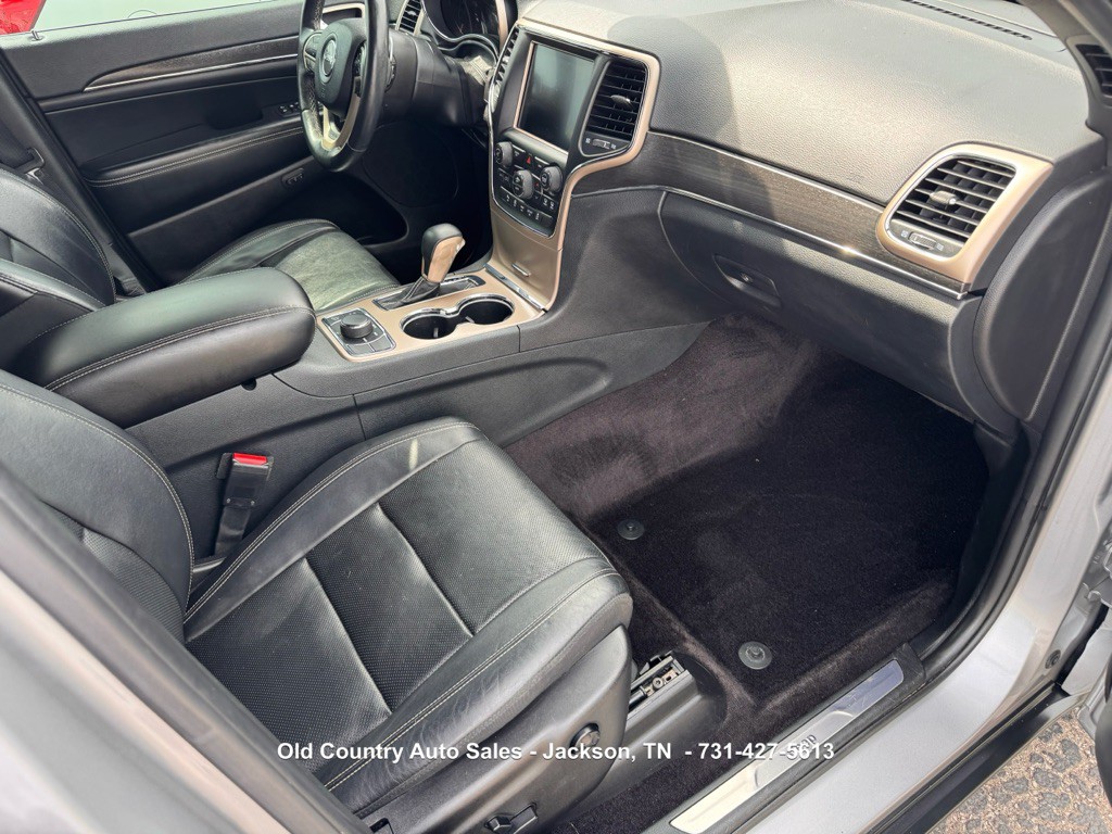 2017 Jeep Grand Cherokee Image 21